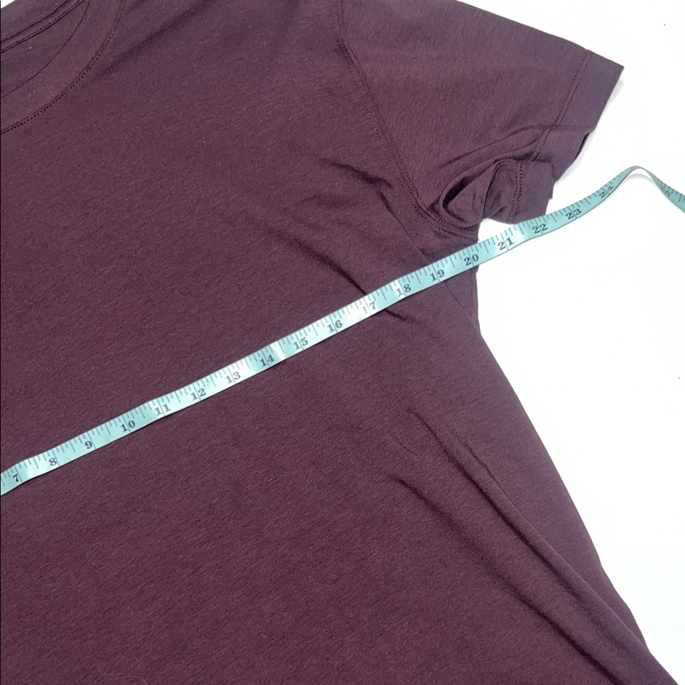Fabletics Deep Purple Short Sleeve Tee Men’s size M - Picture 4 of 5